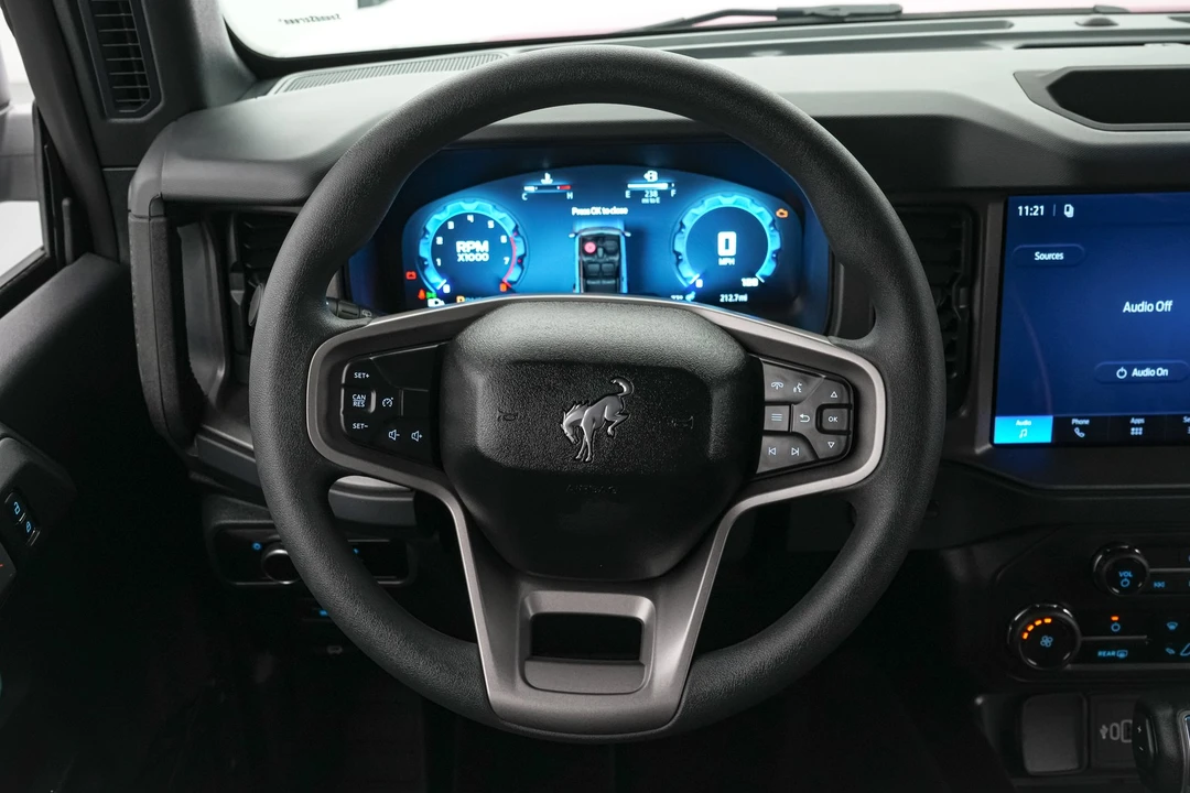 2026 Ford Bronco 6th Gen - Image 22 of 31