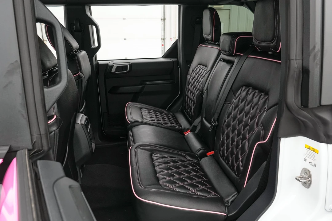2026 Ford Bronco 6th Gen - Image 26 of 31
