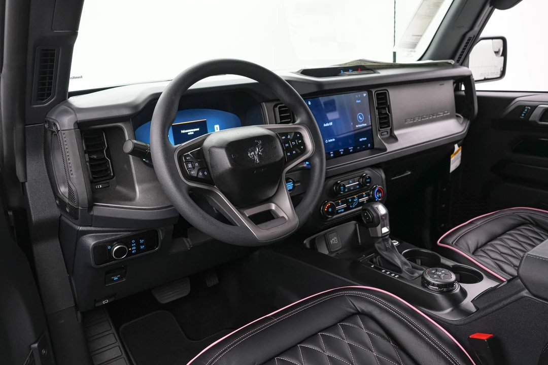 2026 Ford Bronco 6th Gen - Image 21 of 31