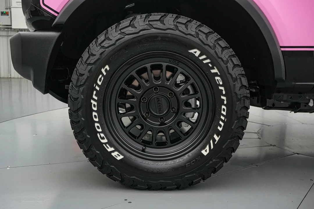 2026 Ford Bronco 6th Gen - Image 12 of 31