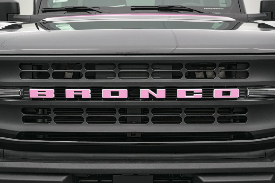 2026 Ford Bronco 6th Gen - Image 14 of 31