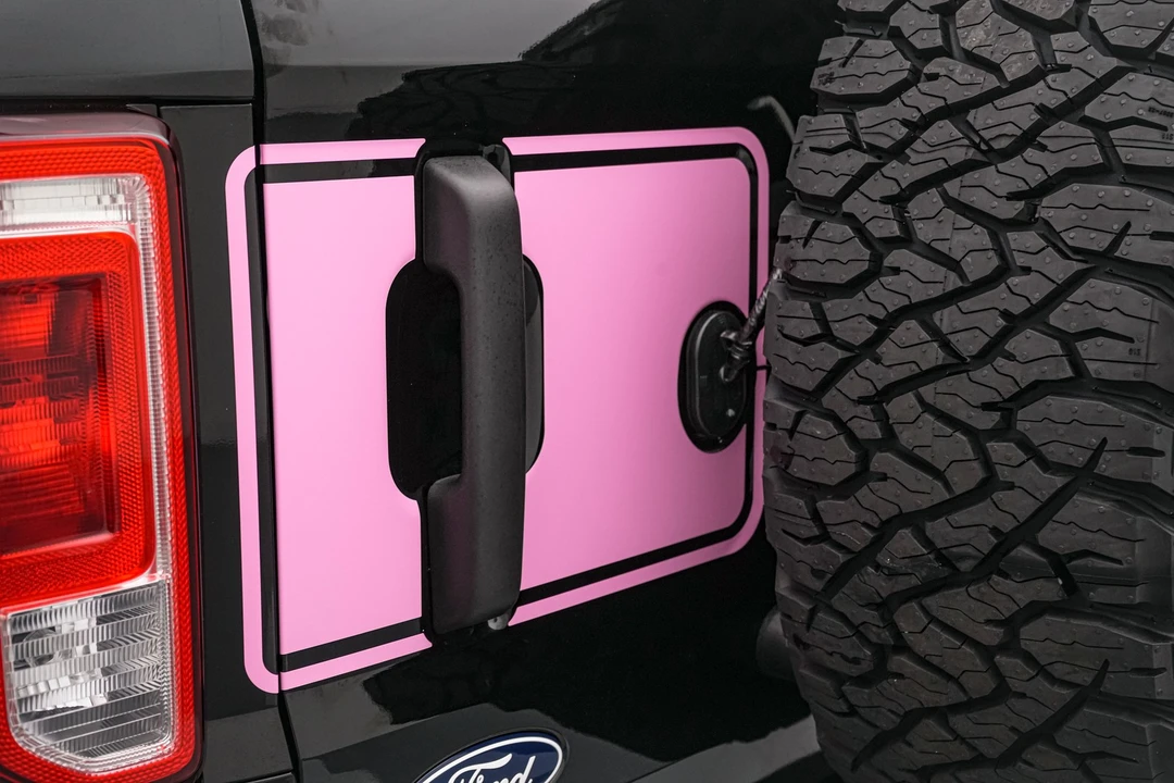 2026 Ford Bronco 6th Gen - Image 18 of 31