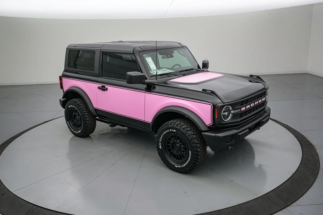 2026 Ford Bronco 6th Gen - Image 4 of 31