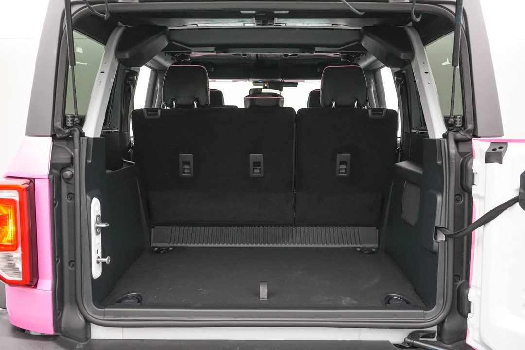 2026 Ford Bronco 6th Gen - Image 28 of 31