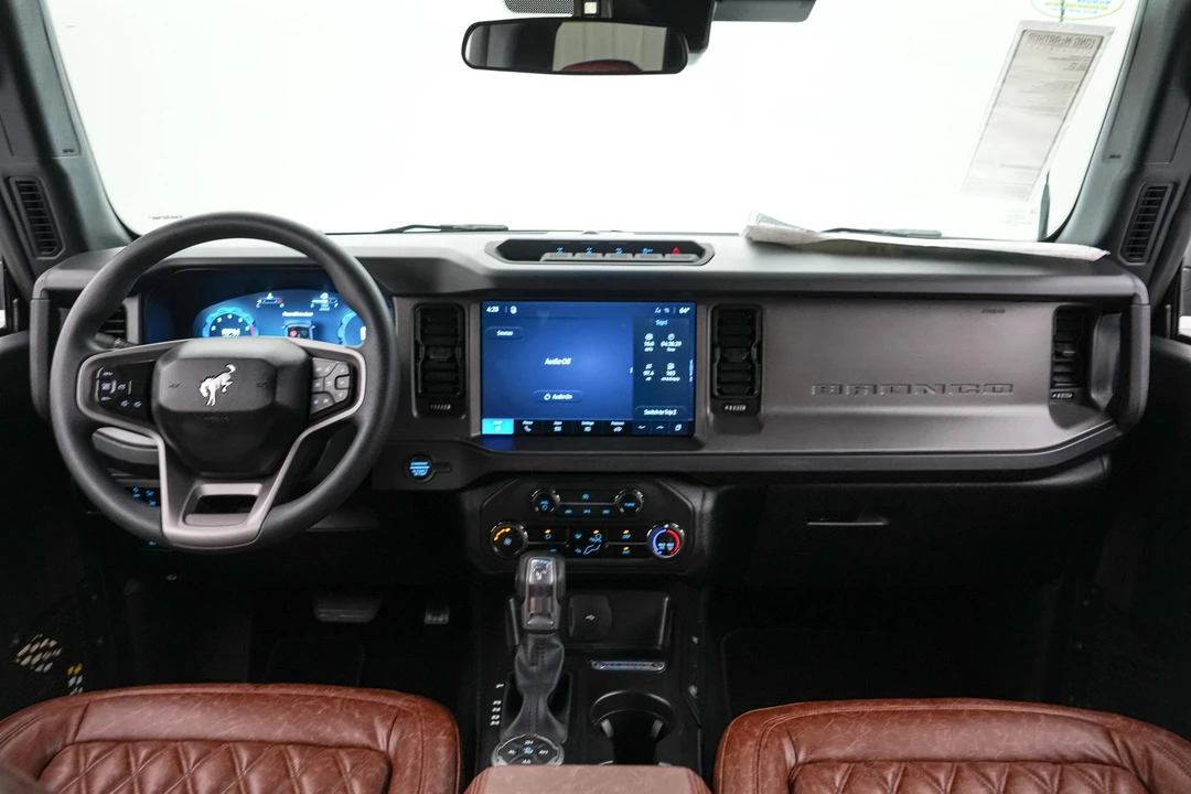 2026 Ford Bronco 6th Gen - Image 23 of 31