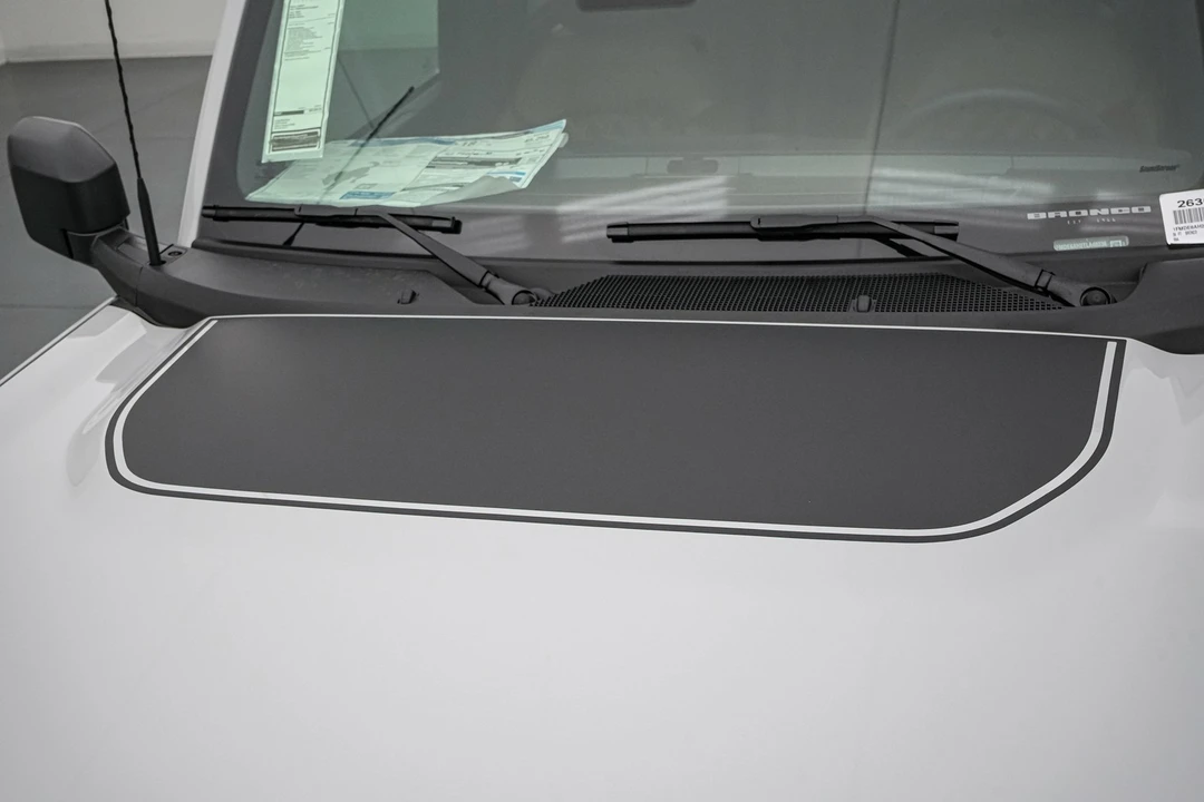 2026 Ford Bronco 6th Gen - Image 13 of 31