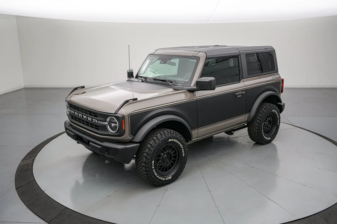 2026 Ford Bronco 6th Gen - Image 10 of 31