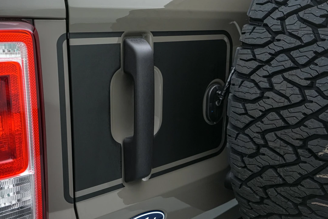 2026 Ford Bronco 6th Gen - Image 18 of 31