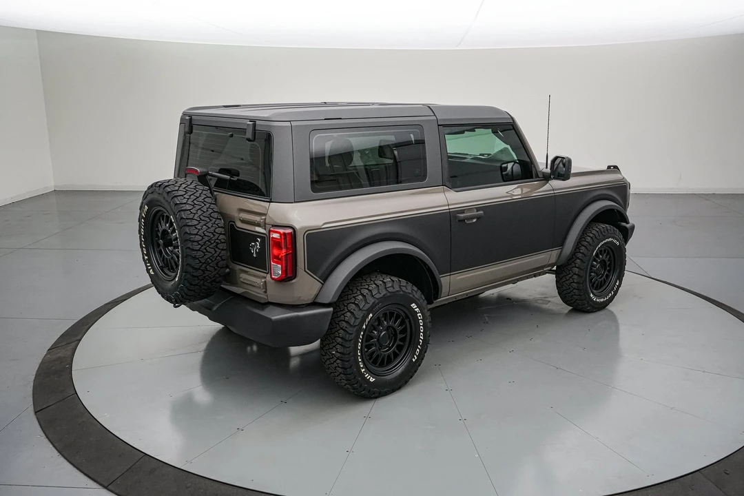 2026 Ford Bronco 6th Gen - Image 6 of 31