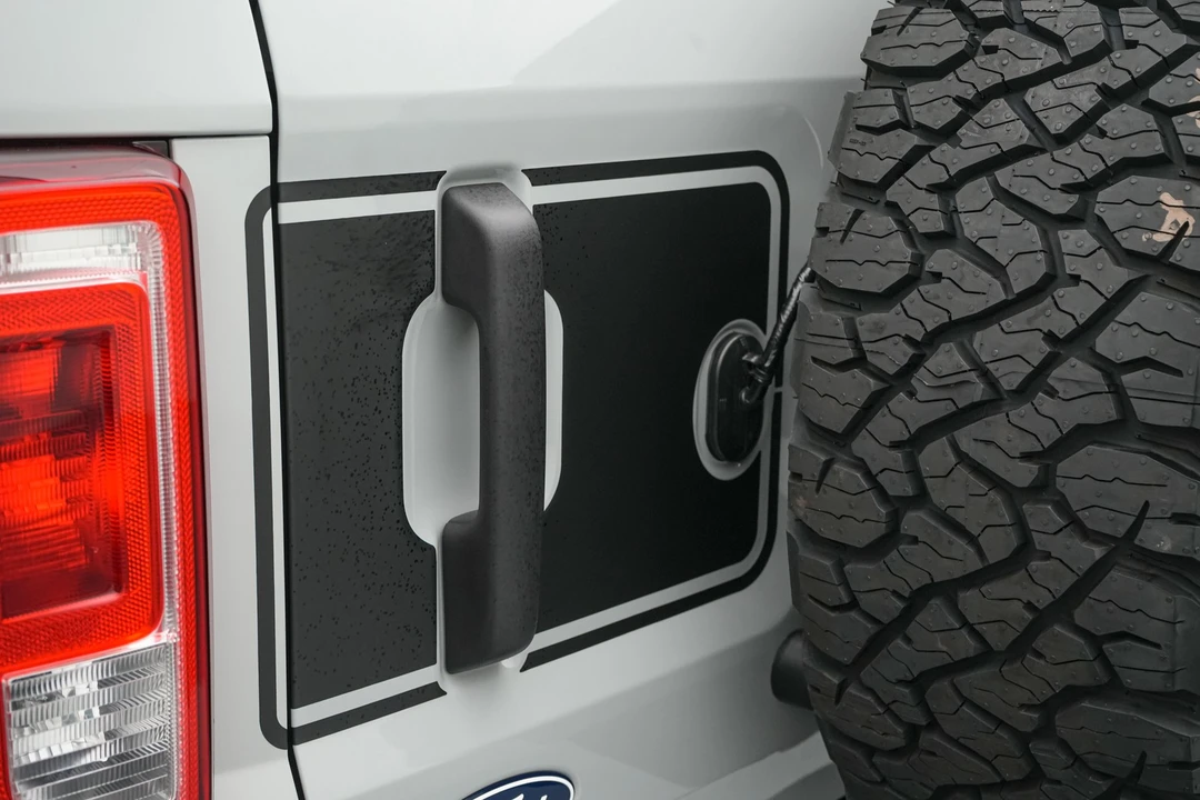 2026 Ford Bronco 6th Gen - Image 18 of 31