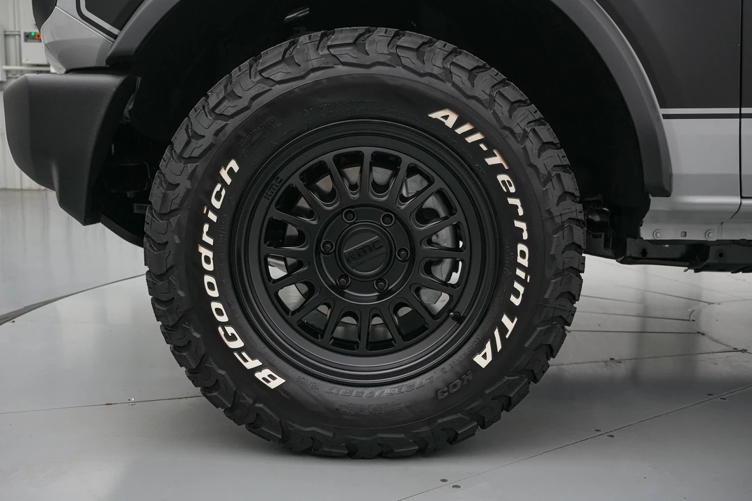 2026 Ford Bronco 6th Gen - Image 12 of 31