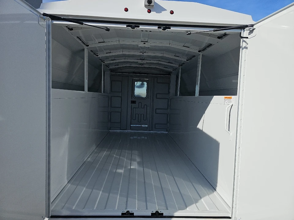 2026 Ford Econoline Van - Image 17 of 21