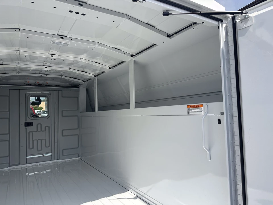 2026 Ford Super Duty 5th Gen - Image 13 of 24