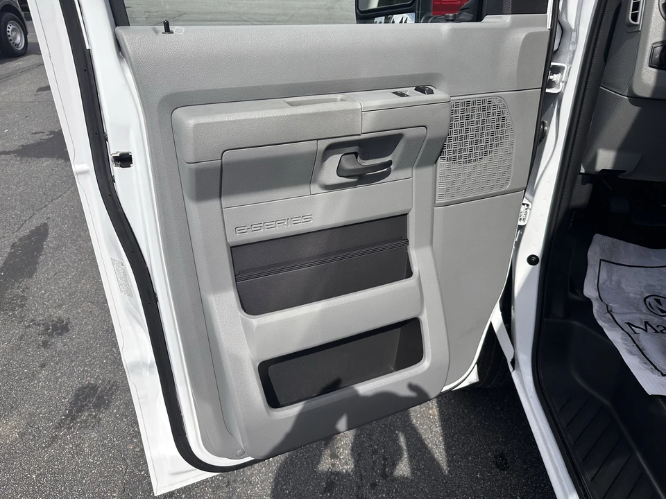 2026 Ford Super Duty 5th Gen - Image 7 of 24