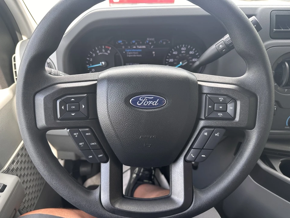 2026 Ford Super Duty 5th Gen - Image 16 of 24