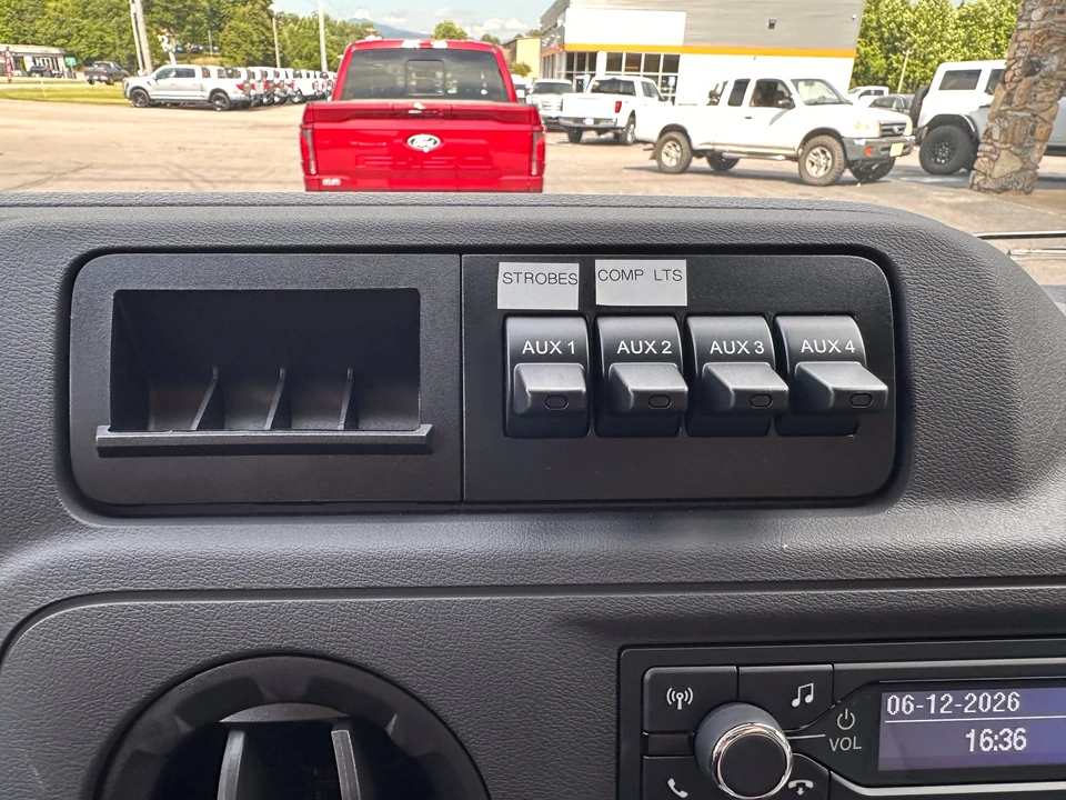 2026 Ford Super Duty 5th Gen - Image 21 of 24