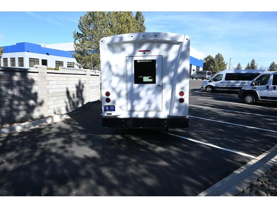 2026 Ford Super Duty 5th Gen - Image 7 of 31