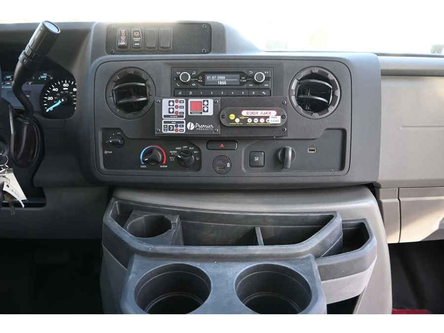 2026 Ford Super Duty 5th Gen - Image 25 of 31