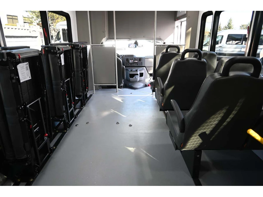 2026 Ford Super Duty 5th Gen - Image 23 of 31