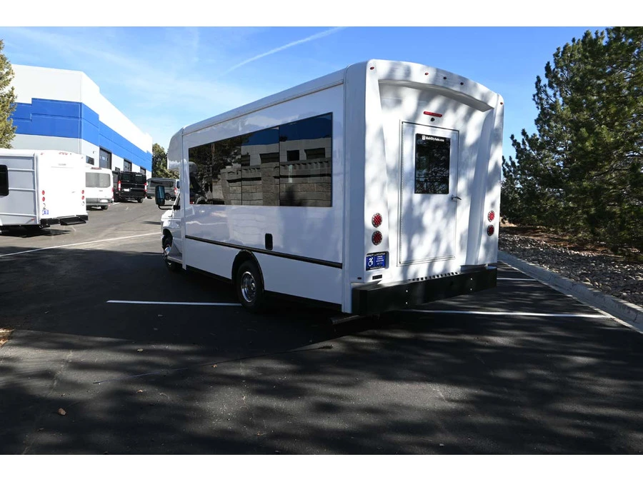 2026 Ford Super Duty 5th Gen - Image 8 of 31