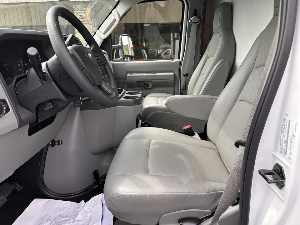 2026 Ford Super Duty 5th Gen - Image 10 of 21