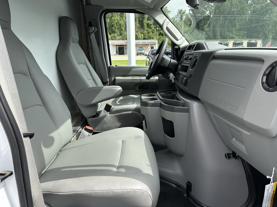 2026 Ford Super Duty 5th Gen - Image 12 of 21