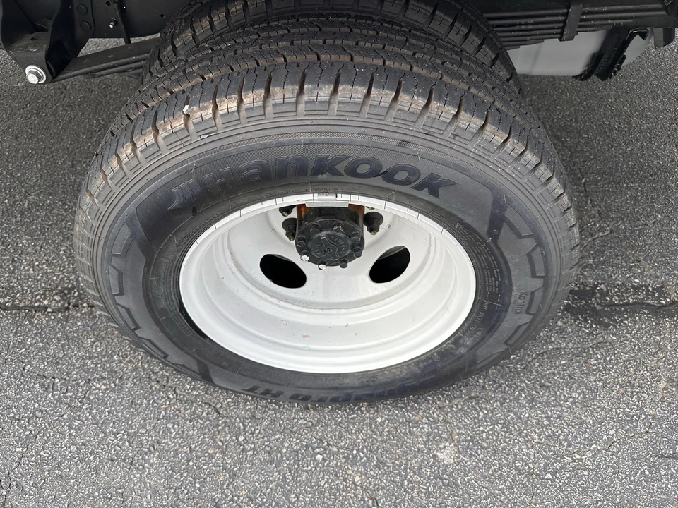 2026 Ford Super Duty 5th Gen - Image 20 of 21