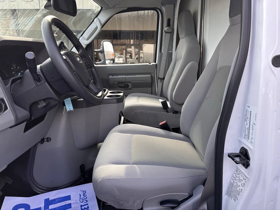 2026 Ford Econoline Van - Image 8 of 12