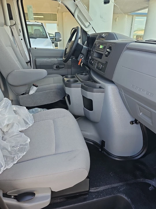 2026 Ford Econoline Van - Image 5 of 21