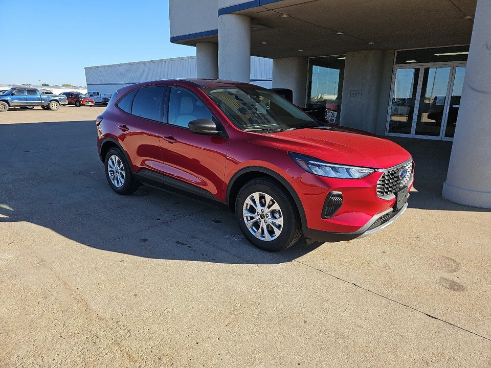 2026 Ford Escape - Image 2 of 21