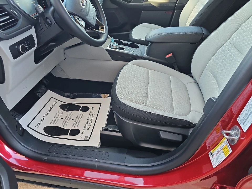 2026 Ford Escape - Image 17 of 21