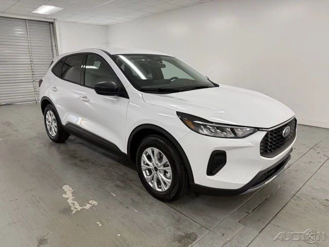 2026 Ford Escape - Image 3 of 12