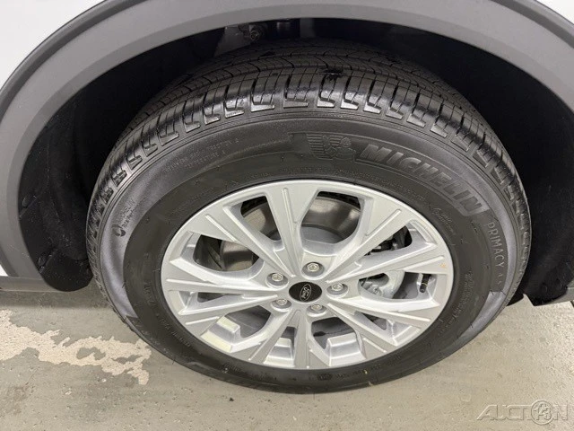 2026 Ford Escape - Image 4 of 12
