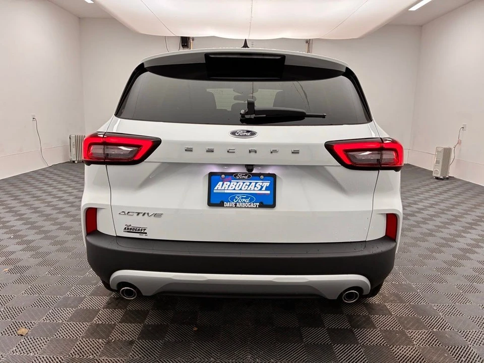 2026 Ford Escape - Image 8 of 12
