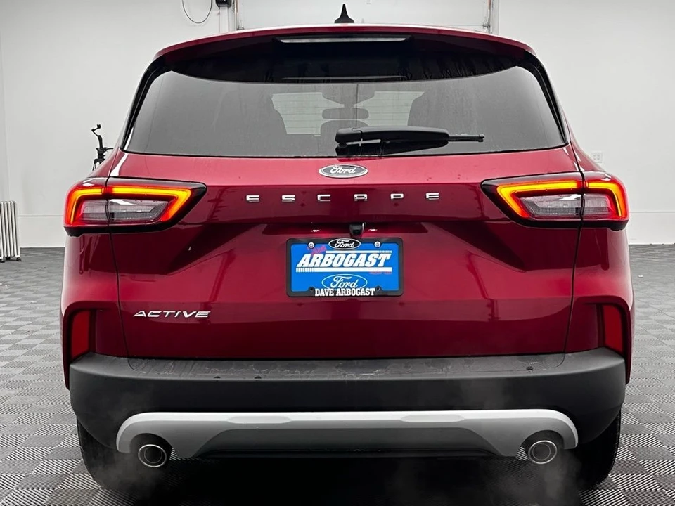2026 Ford Escape - Image 10 of 12