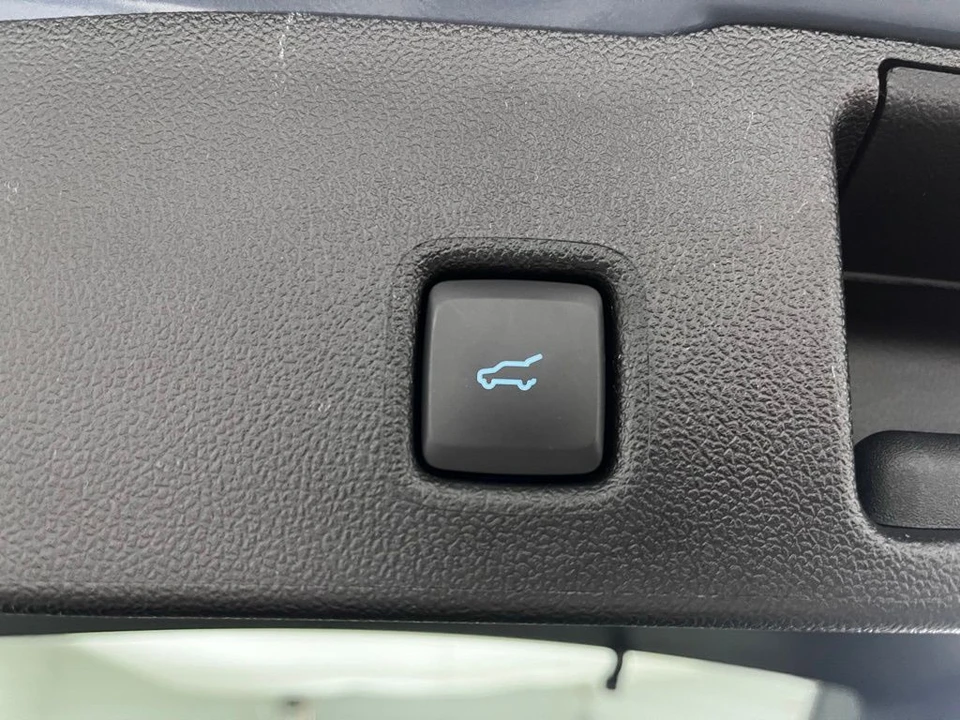 2026 Ford Escape - Image 11 of 12