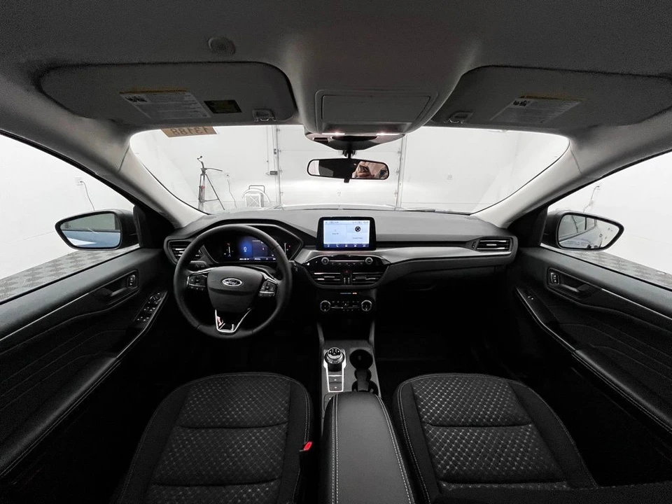 2026 Ford Escape - Image 2 of 12