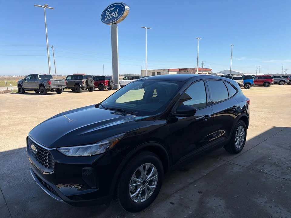 2026 Ford Escape - Image 8 of 21