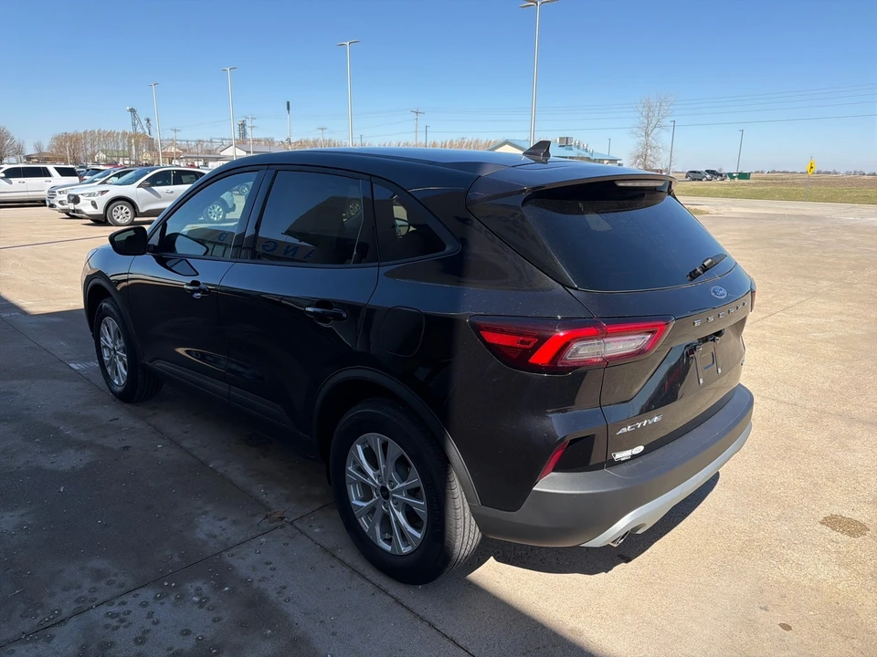 2026 Ford Escape - Image 11 of 21