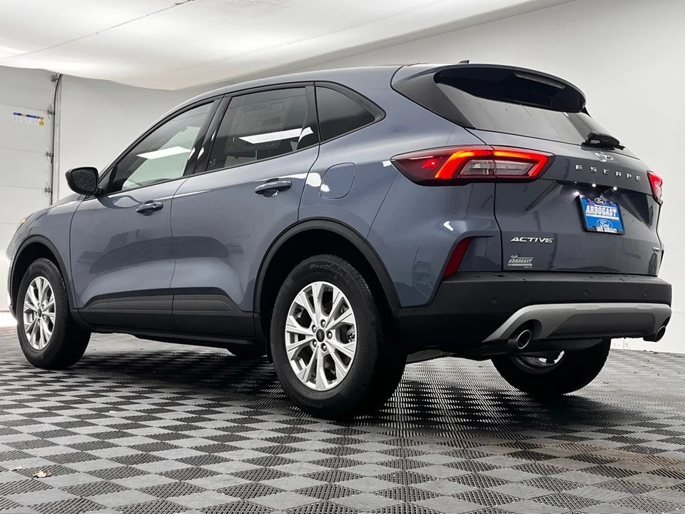 2026 Ford Escape - Image 12 of 12