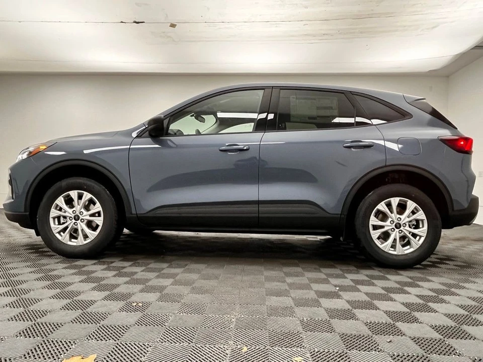 2026 Ford Escape - Image 11 of 12