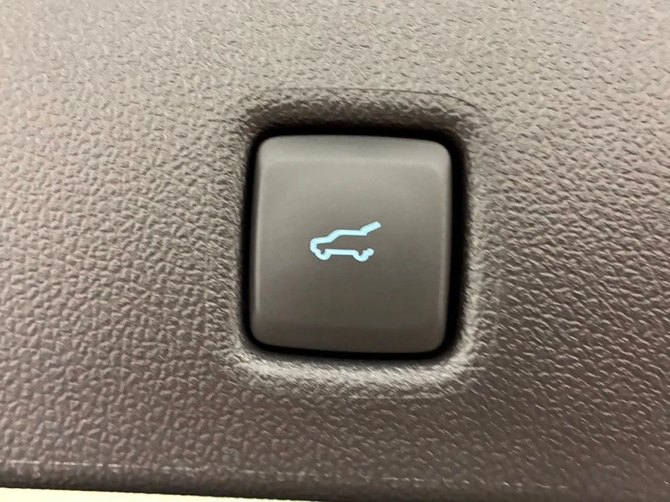 2026 Ford Escape - Image 11 of 12