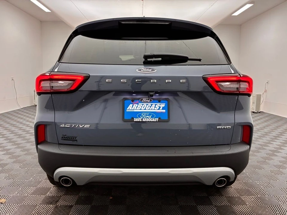 2026 Ford Escape - Image 9 of 12