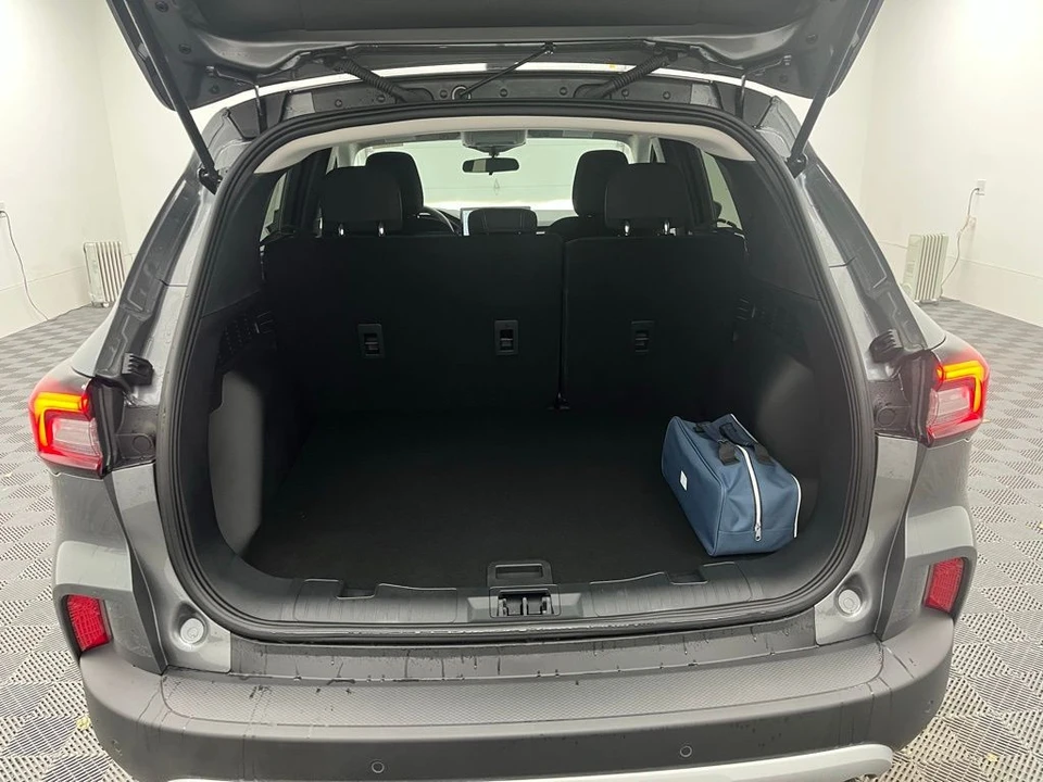 2026 Ford Escape - Image 10 of 12