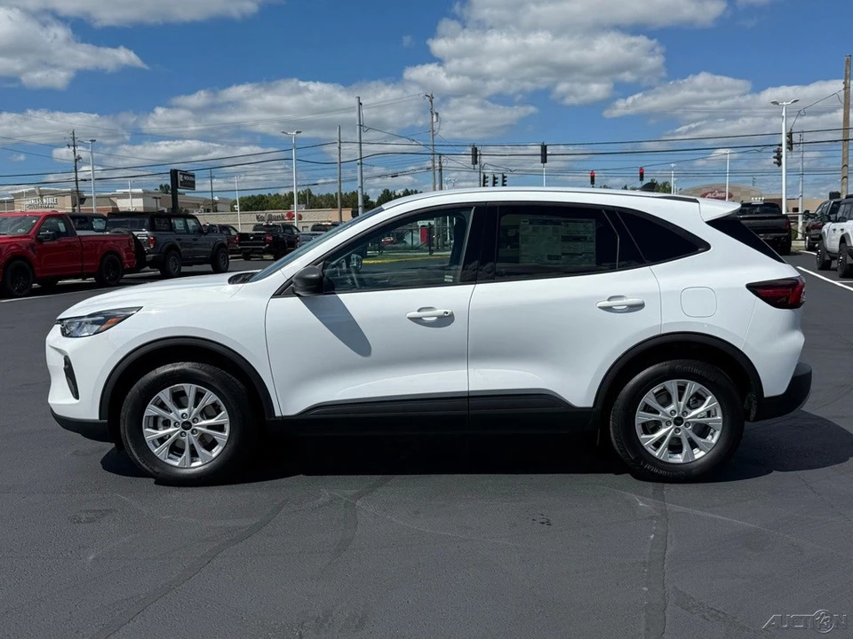 2026 Ford Escape - Image 2 of 12