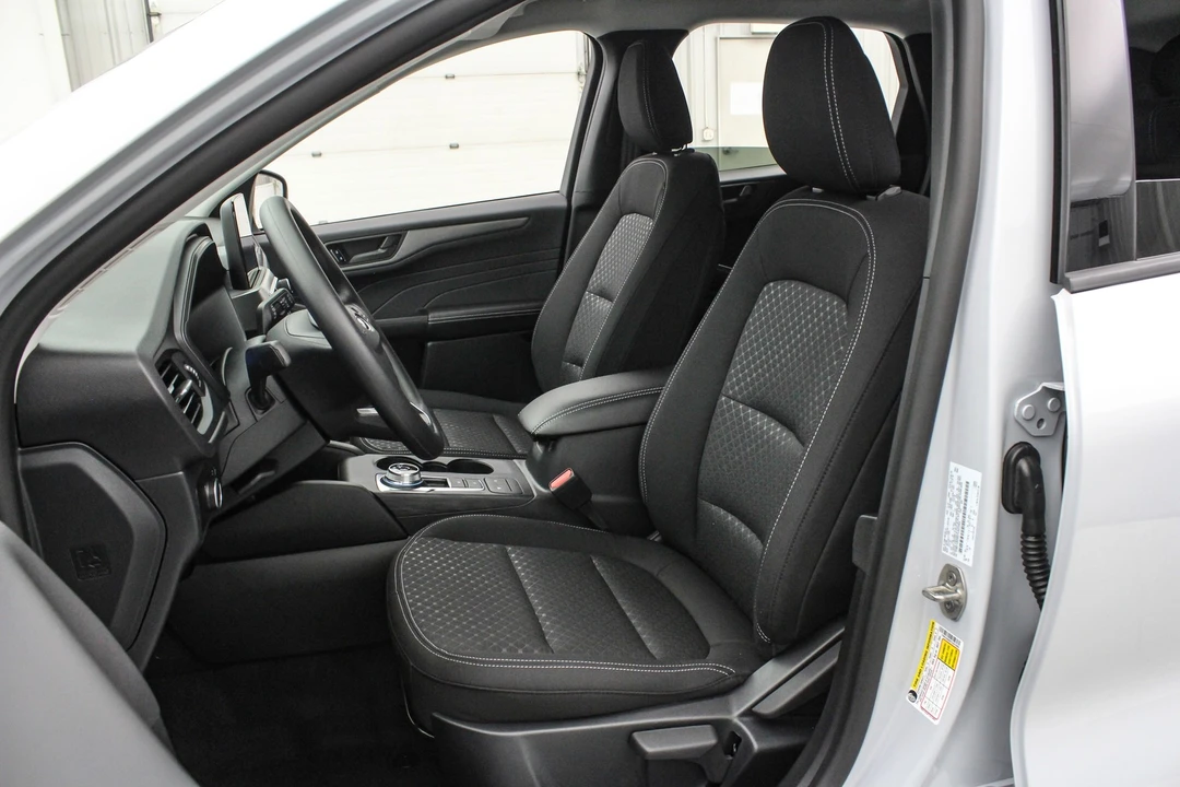 2026 Ford Escape - Image 12 of 21