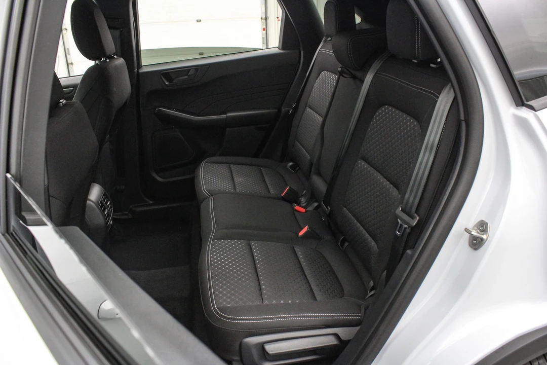2026 Ford Escape - Image 19 of 21