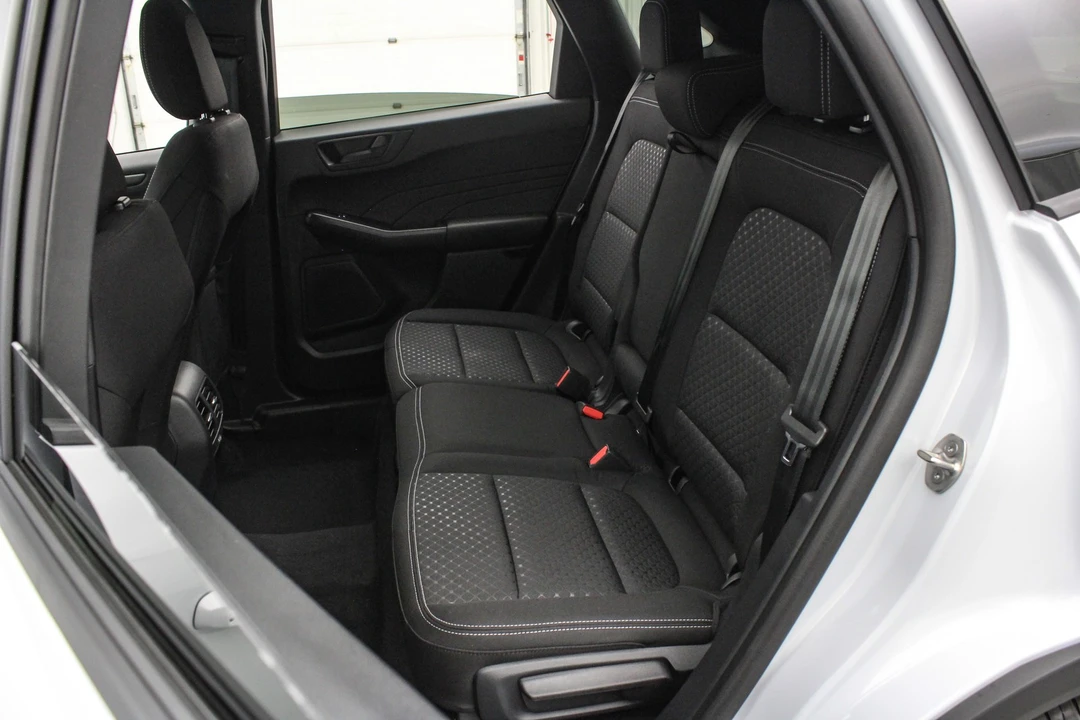 2026 Ford Escape - Image 19 of 21