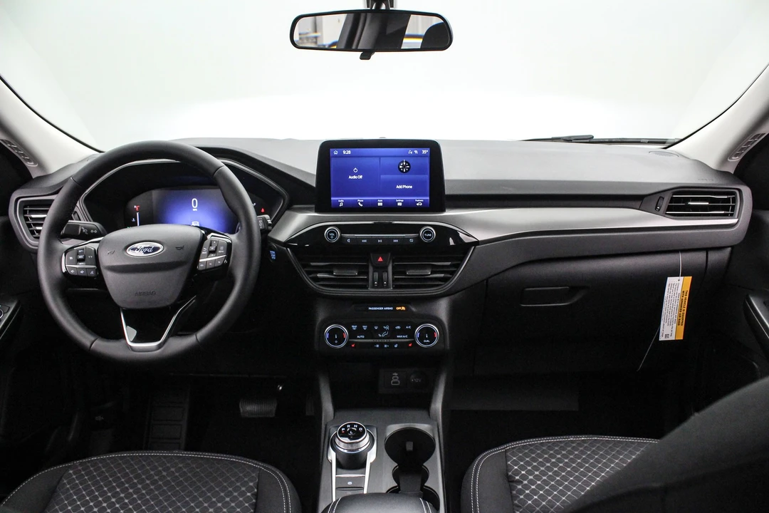 2026 Ford Escape - Image 15 of 21