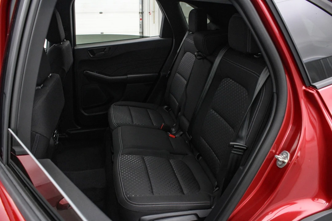 2026 Ford Escape - Image 19 of 21